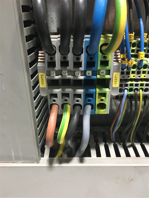 Severe mistake in electrical installation